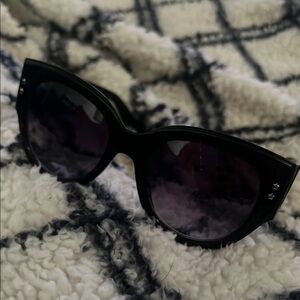 Chic Black Sunglasses with cute star accents